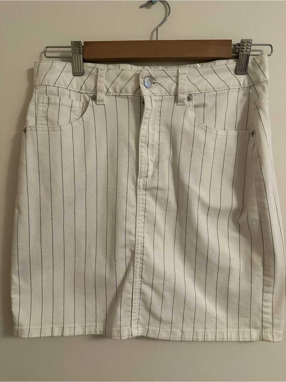 Dynamite Cream Mini Skirt with Black Pinstripes